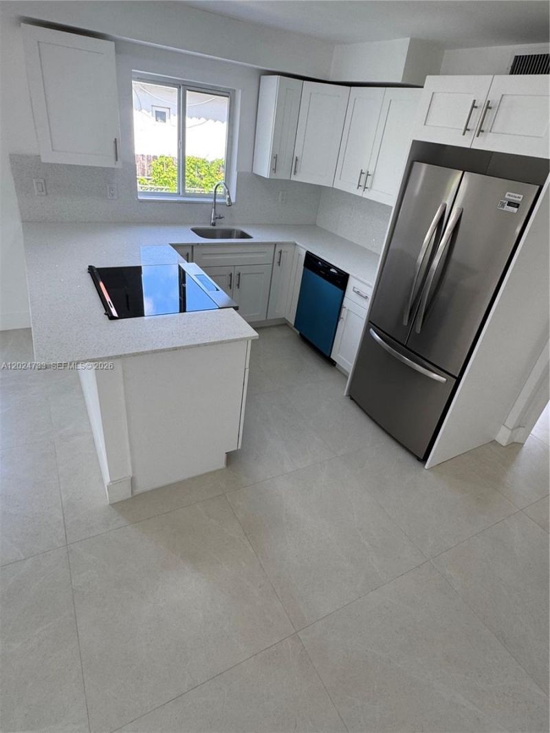 3305 SW 28st , Unit 3305, Miami, FL 33133 Photo