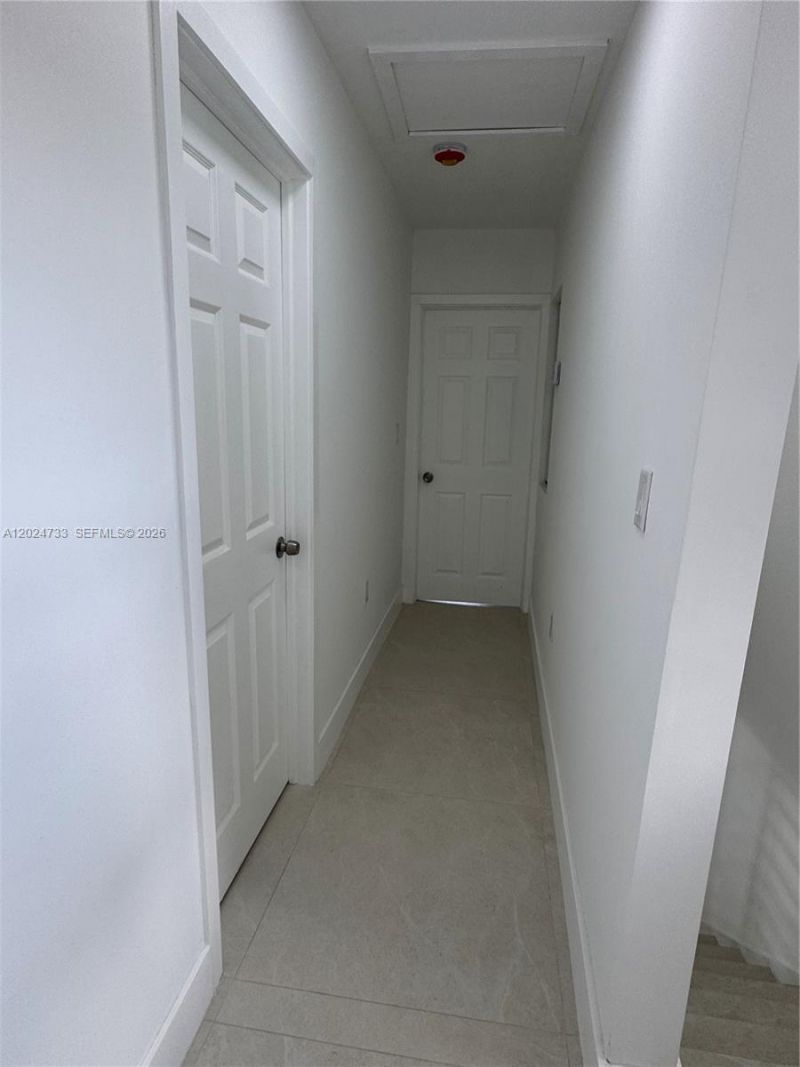 3305 SW 28st , Unit 3305, Miami, FL 33133 Photo