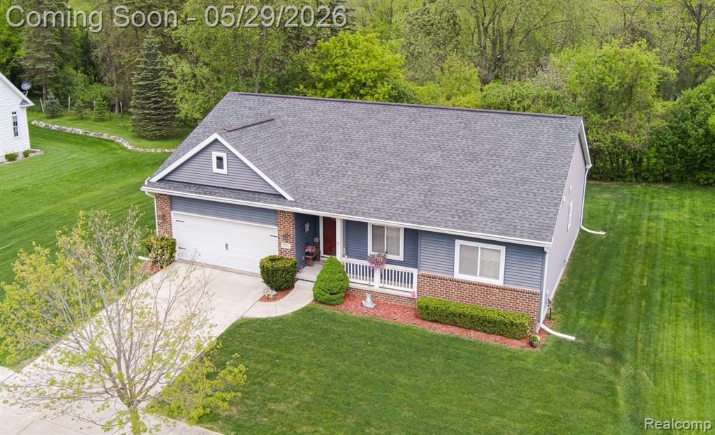 2740 Diane Marie Court, Waterford Township, MI 48329 Main Photo