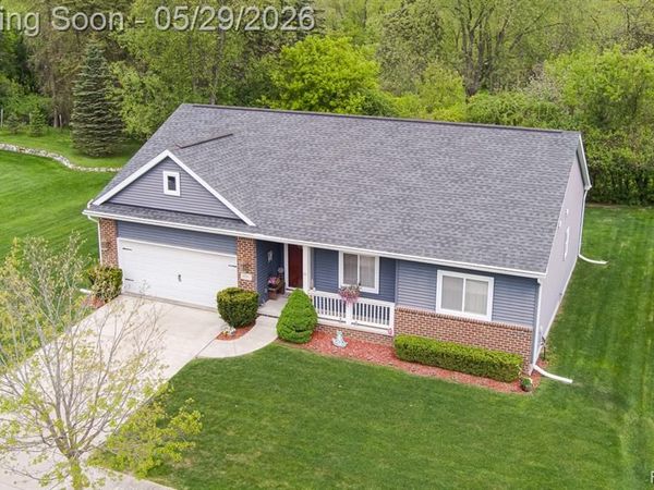 2740 Diane Marie Court, Waterford Twp, MI 48329