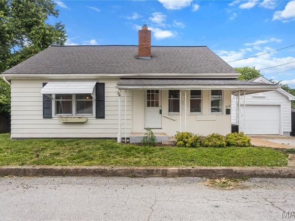 312 N 5th Street , Festus, MO 63028