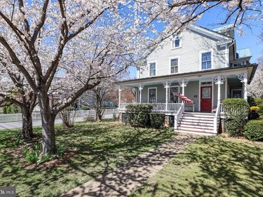 301 E MAIN STREET, PURCELLVILLE, VA 20132