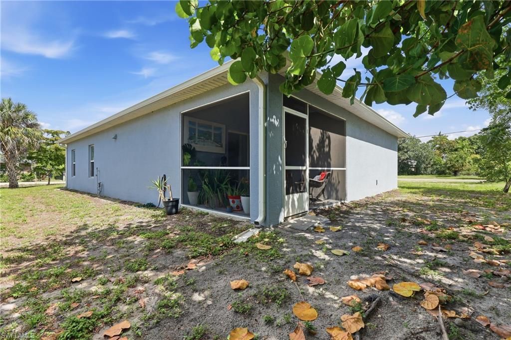 2303 Ben St S, Fort Myers, FL 33916 Photo