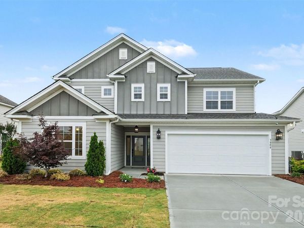 3808 Dahlia Drive, Harrisburg, NC 28075