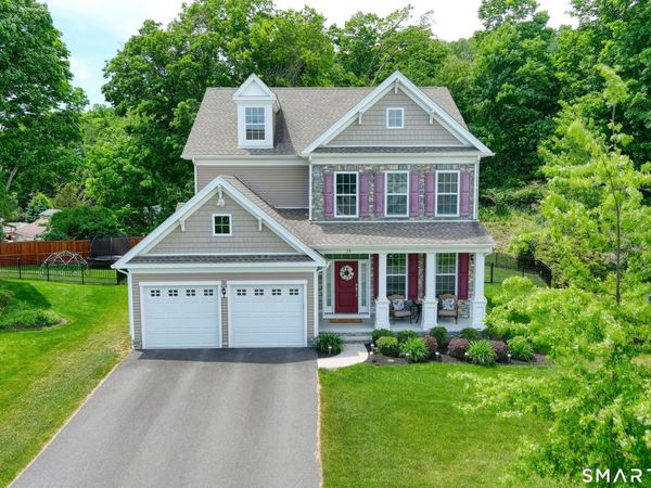 33 South Crossing, Bethel, CT 06801