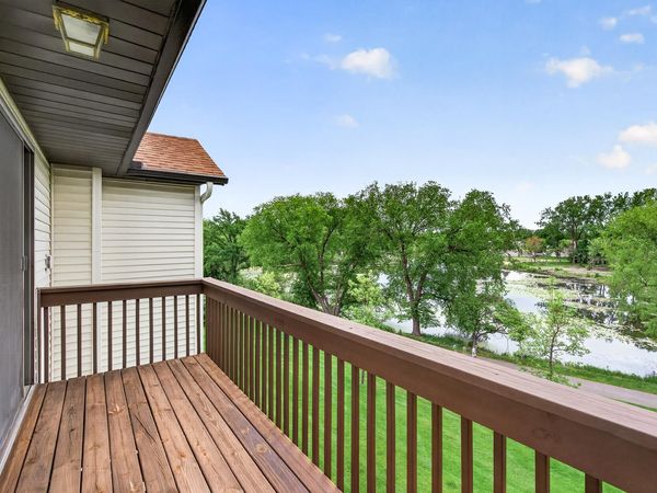 2638 Lake Court Drive, Unit 30, Mounds View, MN 55112