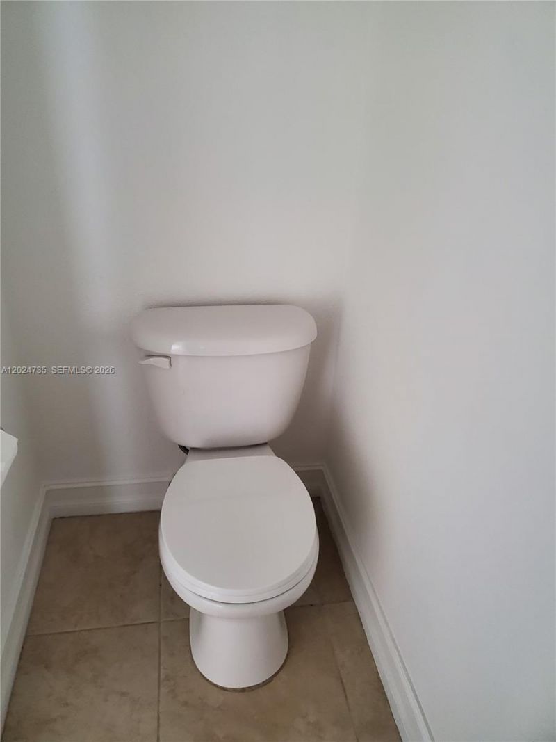 1300 Moffett St, Unit 106, Hallandale Beach, FL 33009 Photo