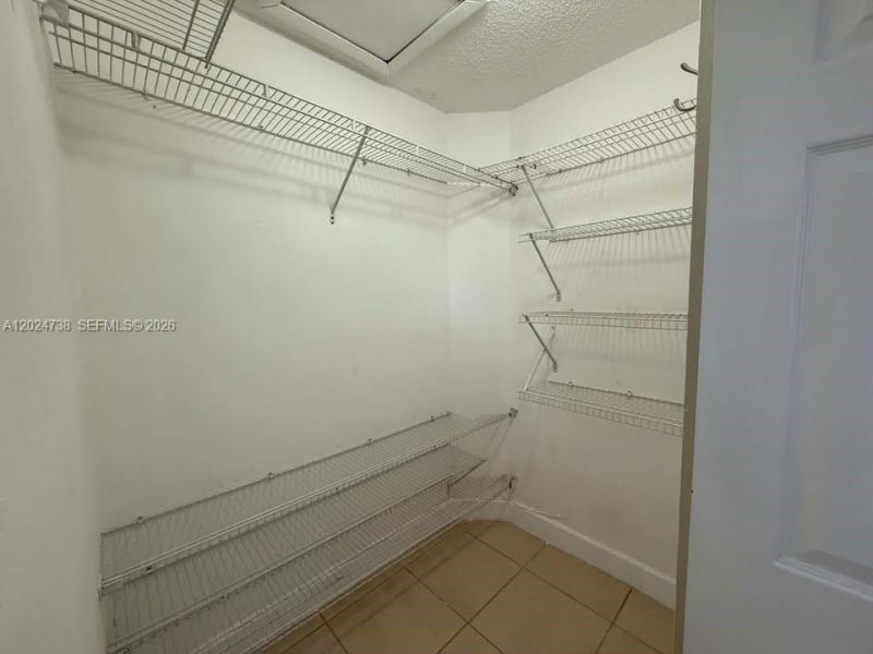 6449 NW 171st St, Hialeah, FL 33015 Photo
