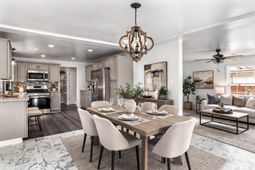 565 Louis Street photo 4