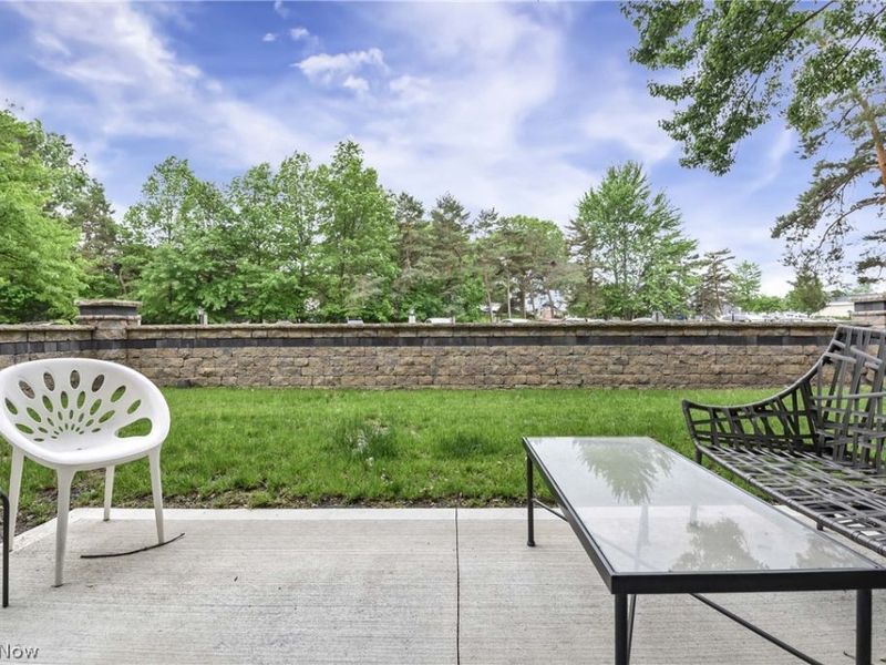 2021 King James Parkway, Unit 102, Westlake, OH 44145 Photo 19