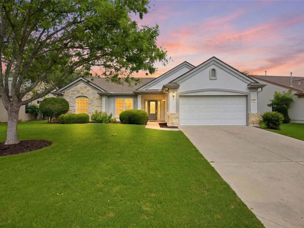 107 San Antonio RD , Georgetown, TX 78633