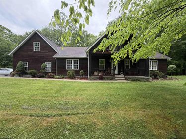 54 Deerbrook Lane, Belington, WV 26250