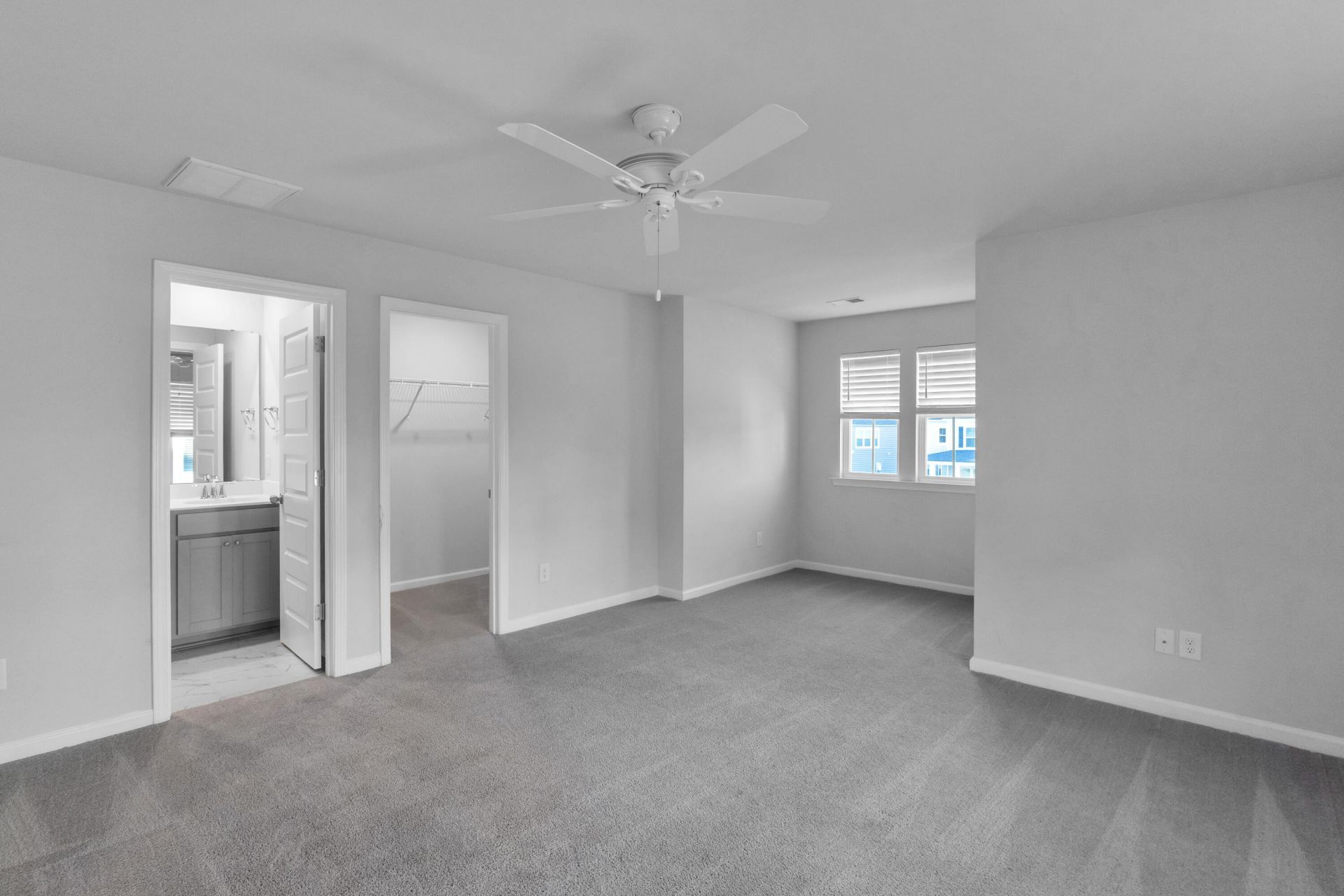 457 Richfield Way Photo 17