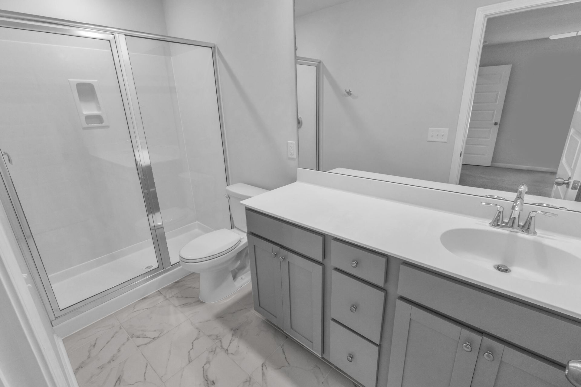 457 Richfield Way Photo 18