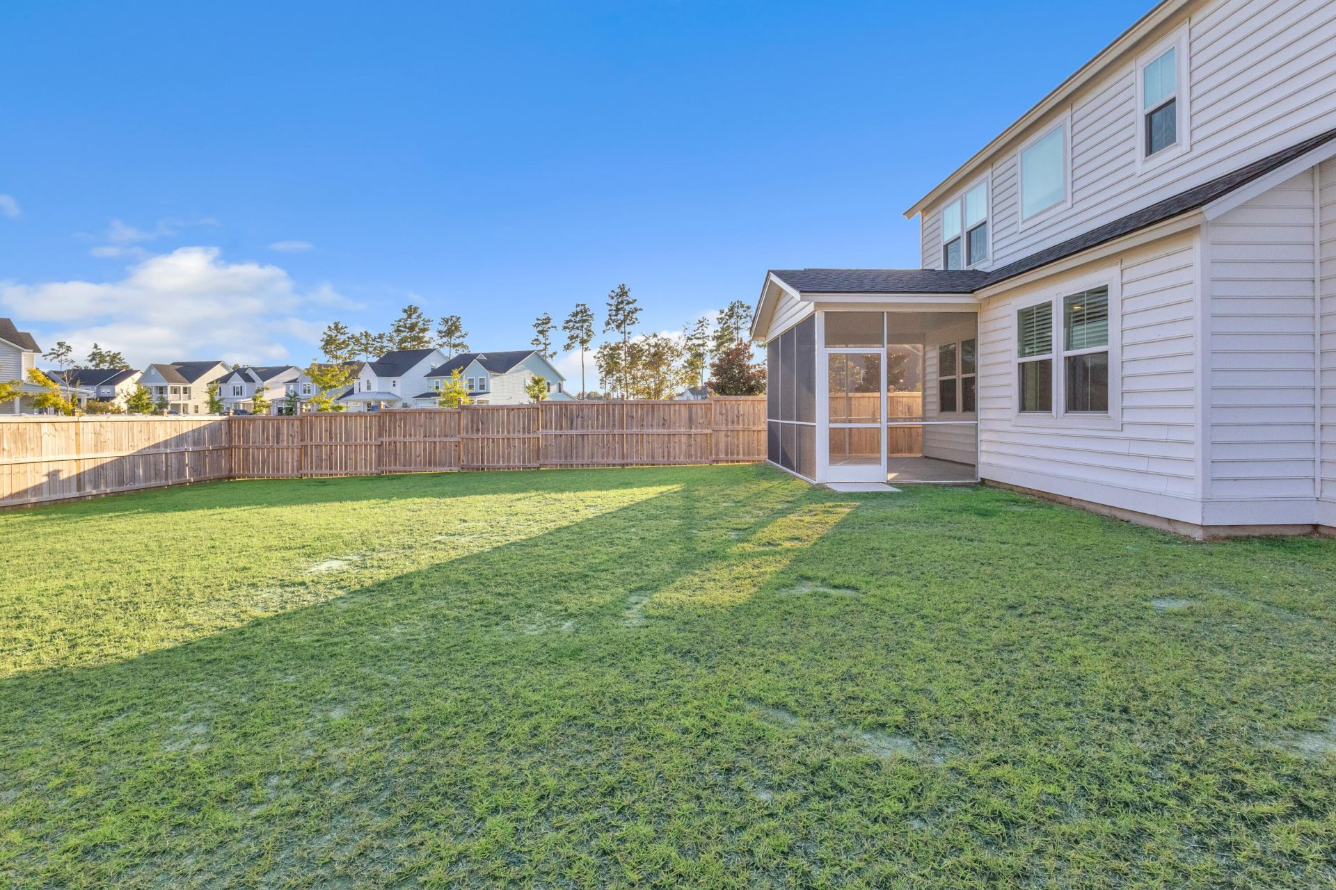 457 Richfield Way Photo 20