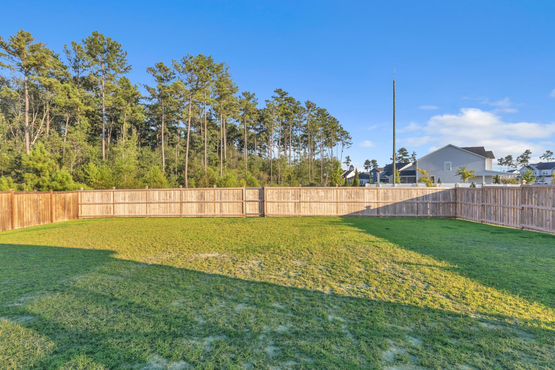 457 Richfield Way Photo 21
