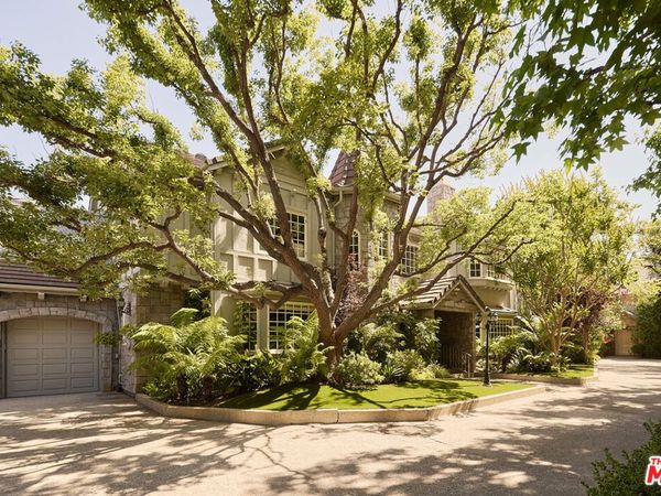 15605 Marilyn Lane, Encino, CA 91436