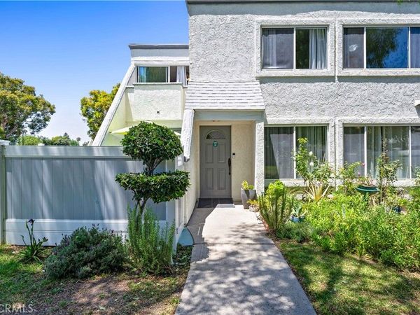 18515 Mayall, Unit D, Northridge, CA 91324