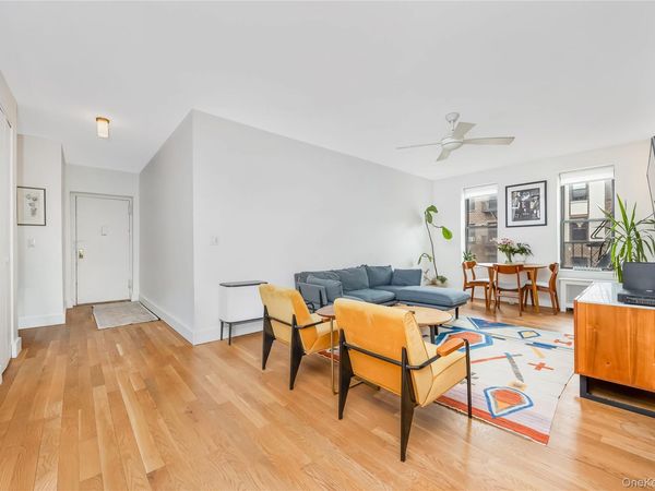 35 Crown Street, Unit 5A, Brooklyn, NY 11225