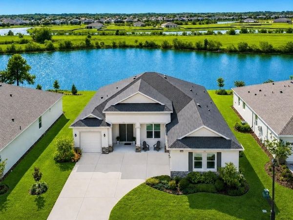 8598 BRIDGEPORT BAY CIRCLE , MOUNT DORA, FL 32757