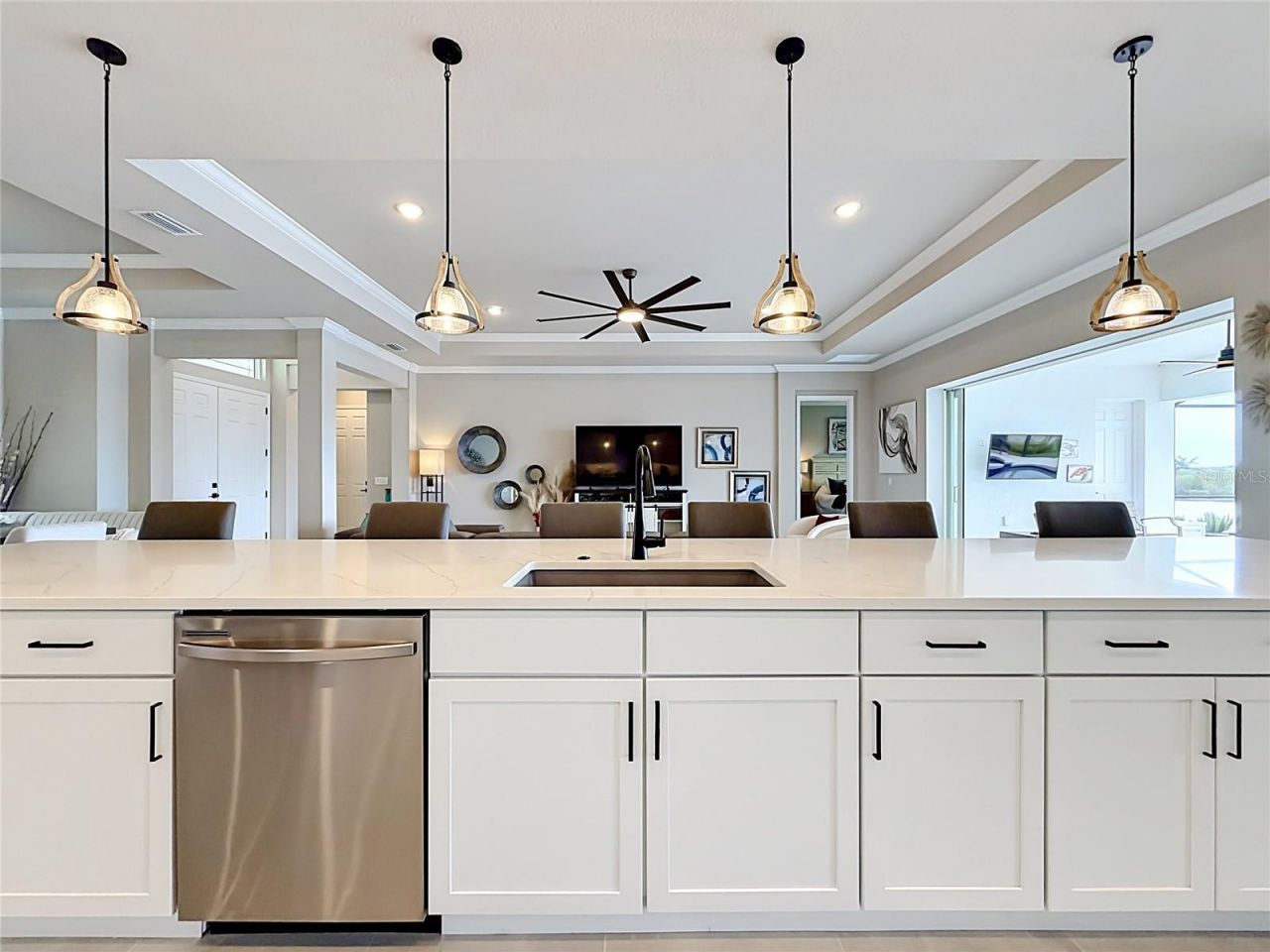 8598 Bridgeport Bay Circle, Mount Dora, FL 32757 Photo
