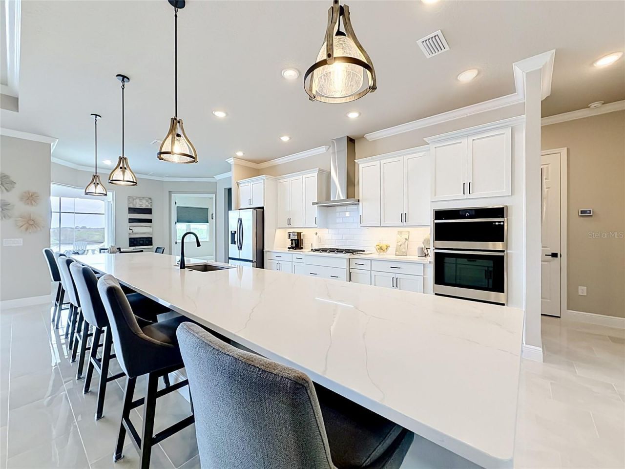 8598 Bridgeport Bay Circle, Mount Dora, FL 32757 Photo