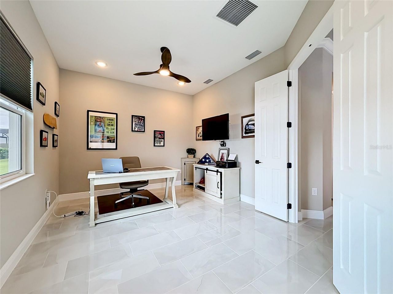 8598 Bridgeport Bay Circle, Mount Dora, FL 32757 Photo