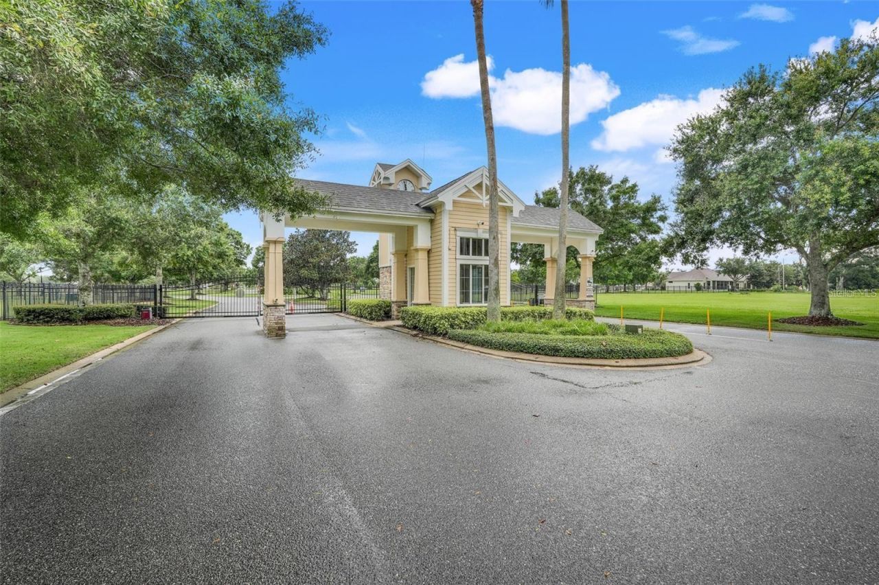 8598 Bridgeport Bay Circle, Mount Dora, FL 32757 Photo