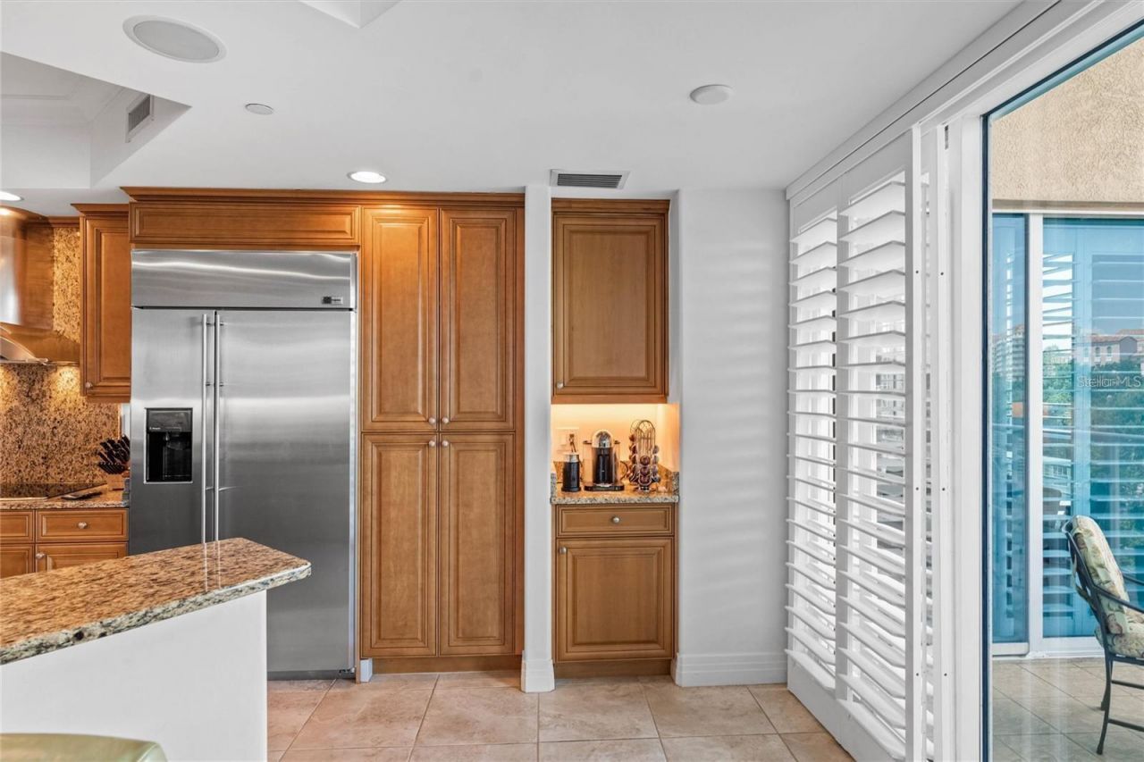 400 Beach Drive Ne, Unit 401, Saint Petersburg, FL 33701 Photo
