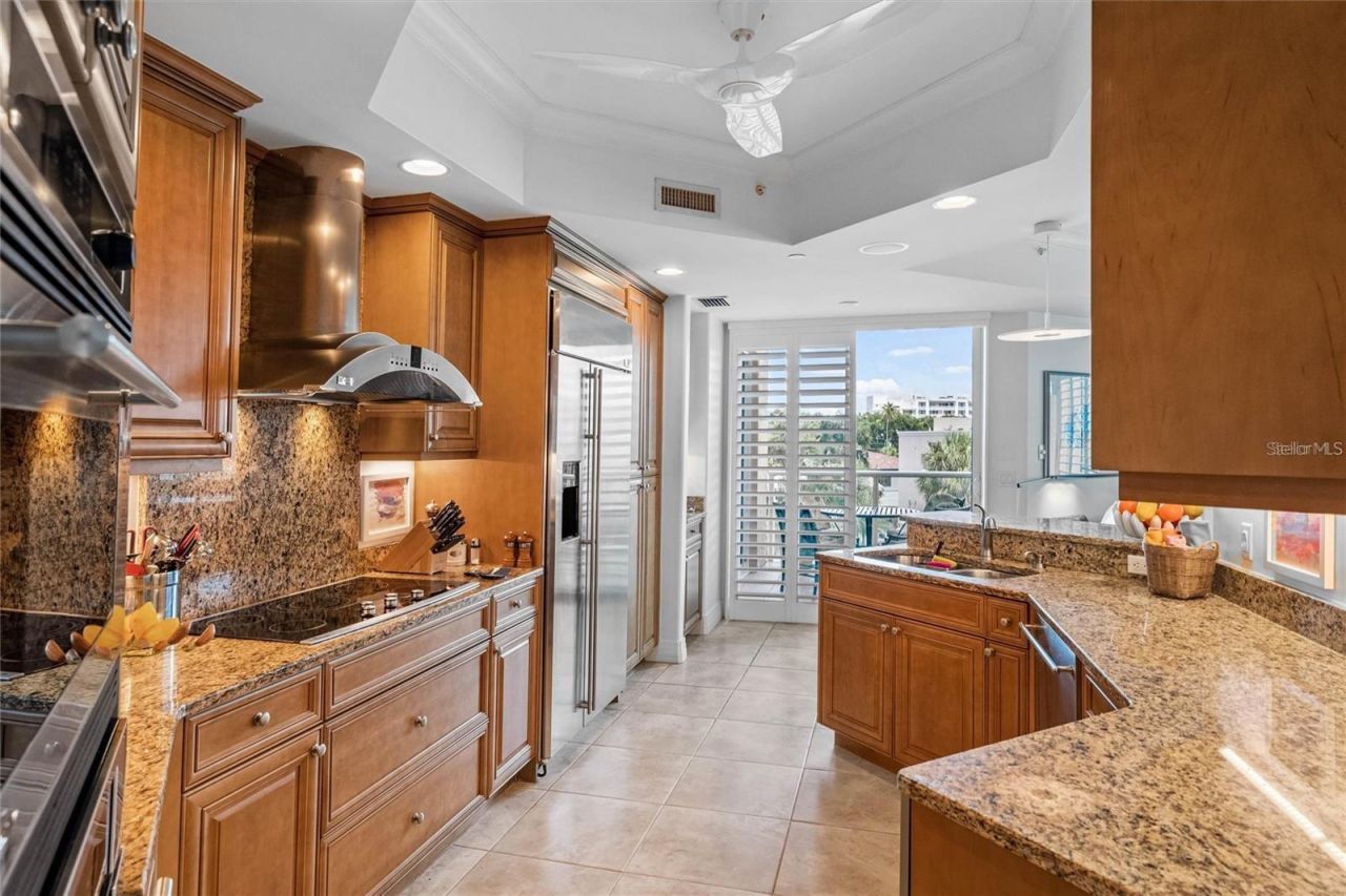 400 Beach Drive Ne, Unit 401, Saint Petersburg, FL 33701 Photo