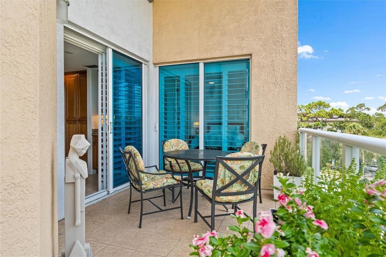 400 Beach Drive Ne, Unit 401, Saint Petersburg, FL 33701 Photo