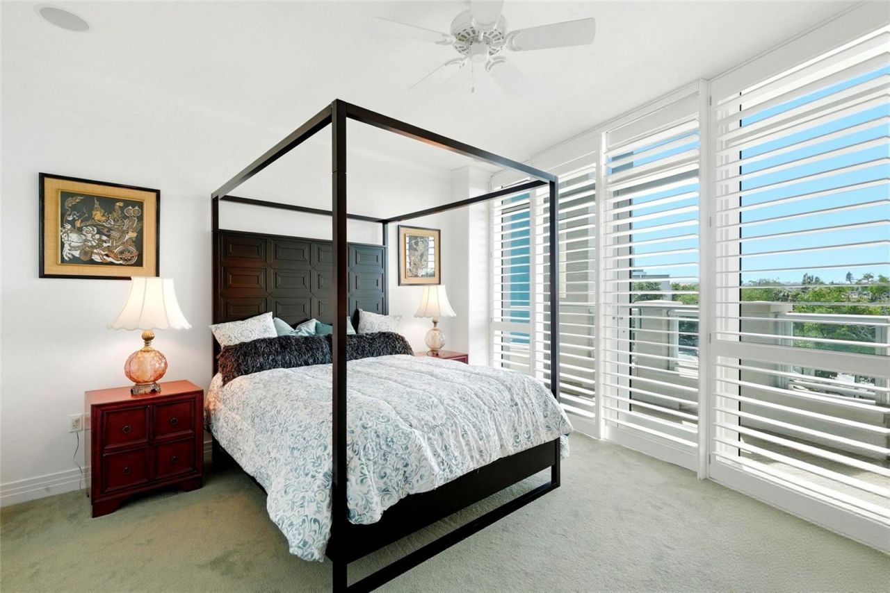 400 Beach Drive Ne, Unit 401, Saint Petersburg, FL 33701 Photo