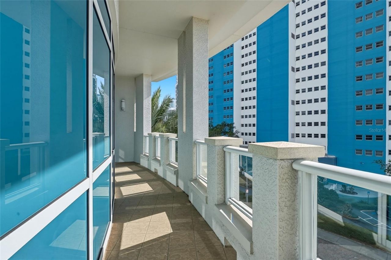 400 Beach Drive Ne, Unit 401, Saint Petersburg, FL 33701 Photo