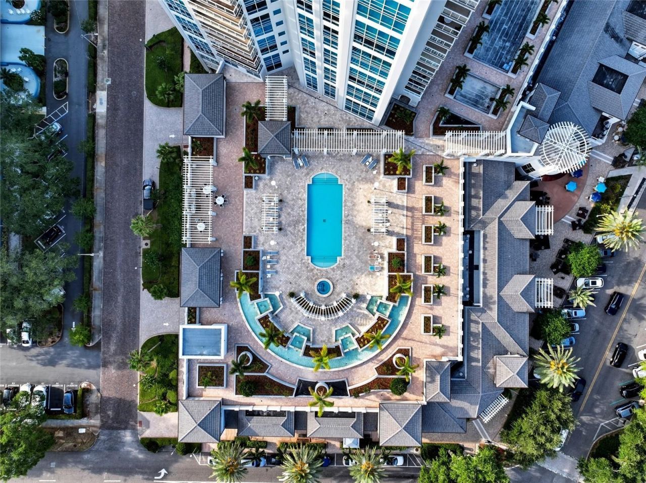 400 Beach Drive Ne, Unit 401, Saint Petersburg, FL 33701 Photo