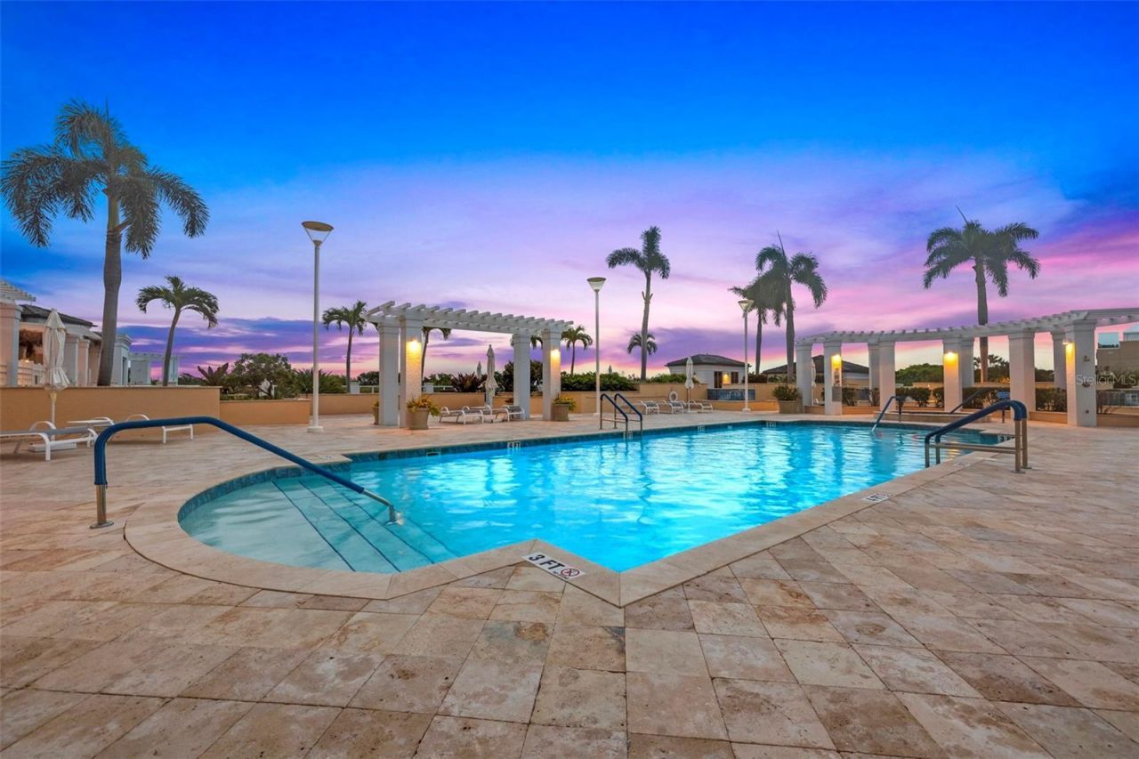 400 Beach Drive Ne, Unit 401, Saint Petersburg, FL 33701 Photo
