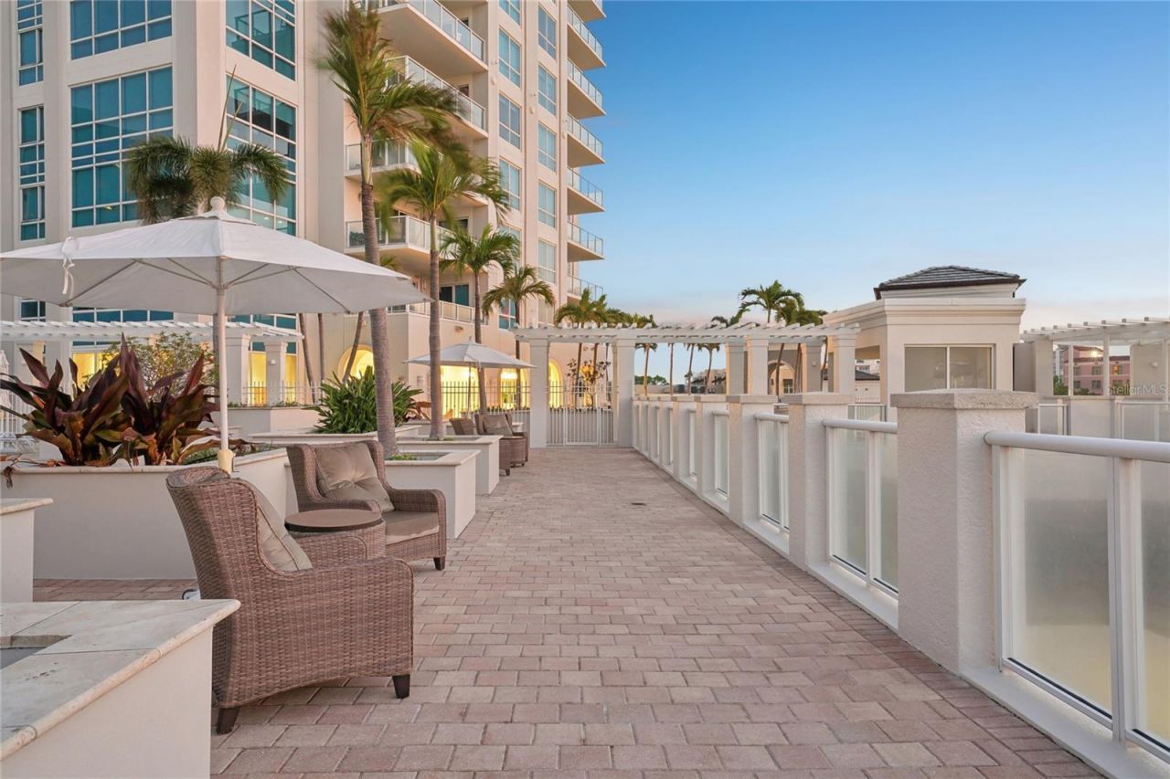 400 Beach Drive Ne, Unit 401, Saint Petersburg, FL 33701 Photo