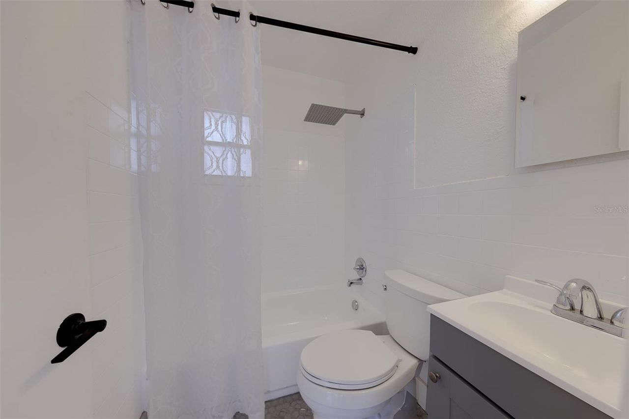 2534 Irving Avenue S, Saint Petersburg, FL 33712 Photo