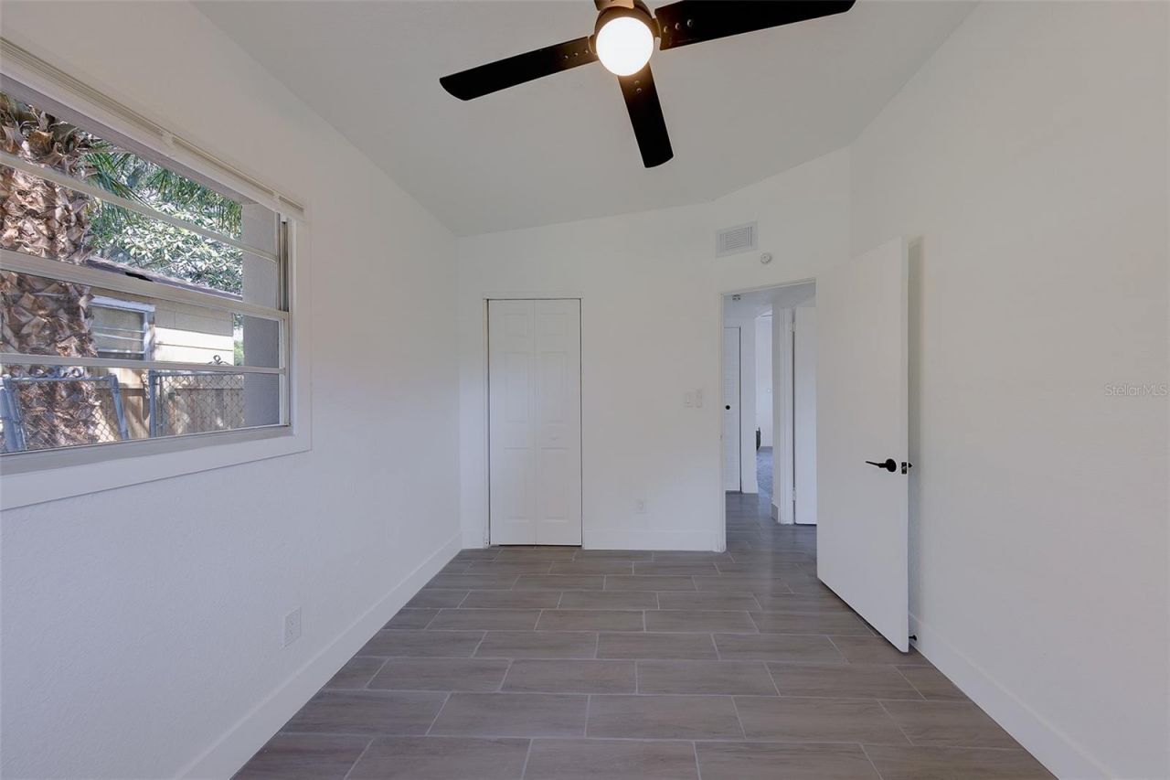 2534 Irving Avenue S, Saint Petersburg, FL 33712 Photo