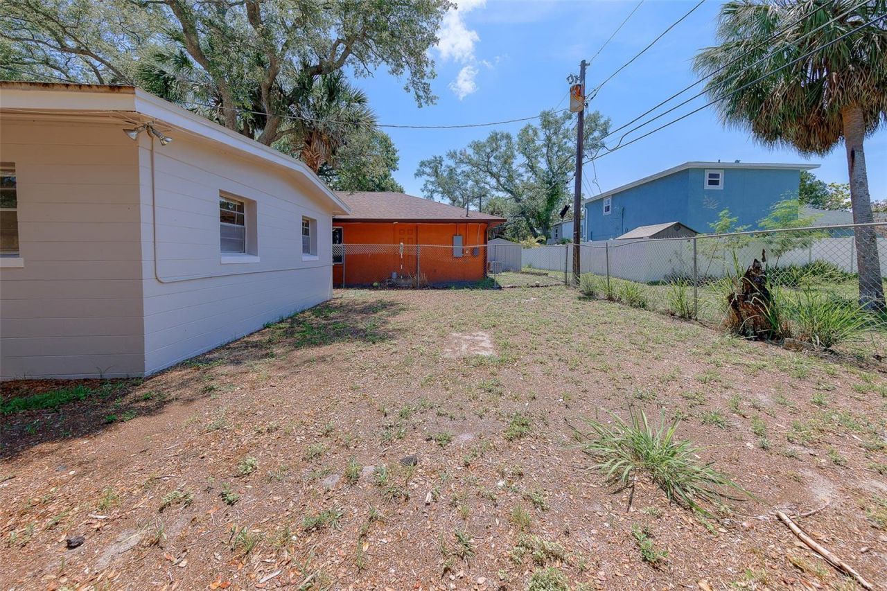 2534 Irving Avenue S, Saint Petersburg, FL 33712 Photo