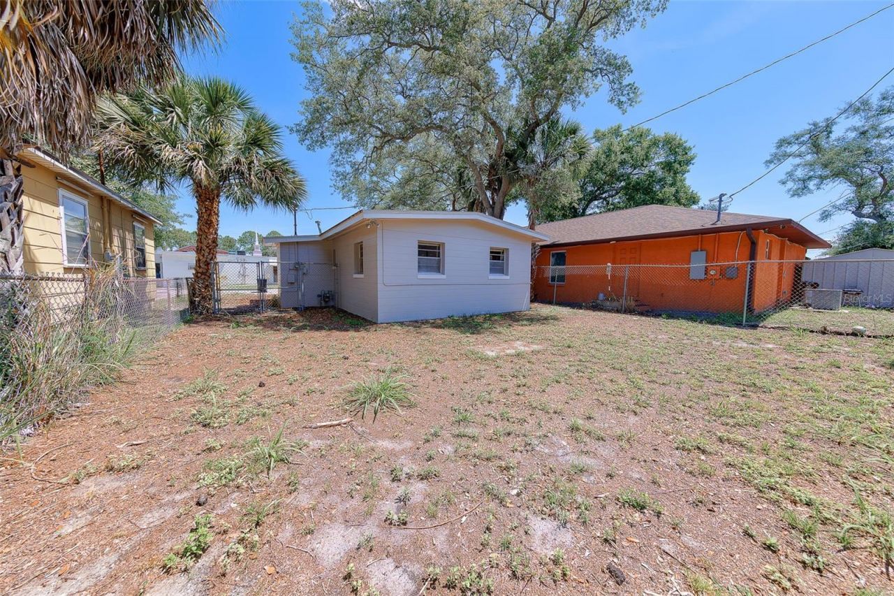 2534 Irving Avenue S, Saint Petersburg, FL 33712 Photo