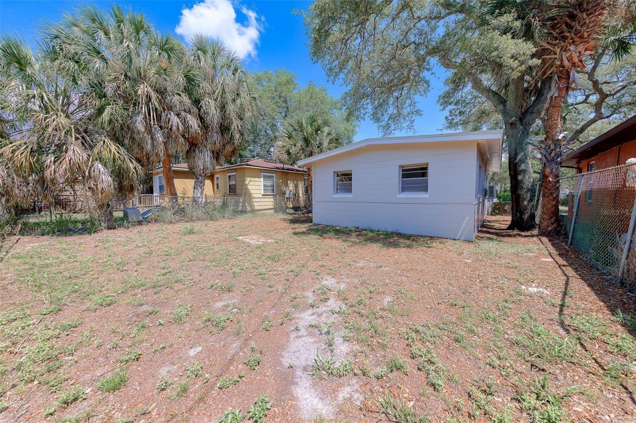 2534 Irving Avenue S, Saint Petersburg, FL 33712 Photo
