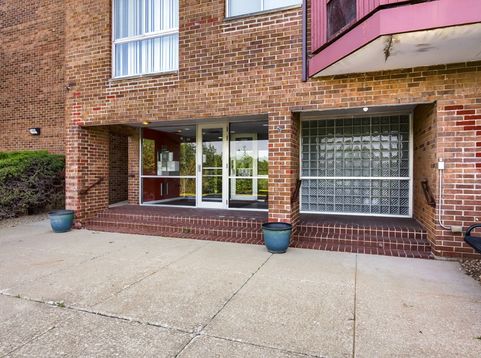 Main Photo