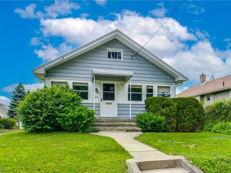 1425 Chippewa Avenue, Akron, OH 44305 Photo 2