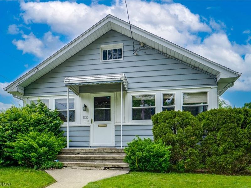 1425 Chippewa Avenue, Akron, OH 44305 Photo 3