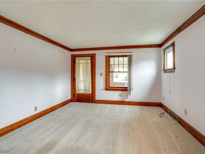 1425 Chippewa Avenue, Akron, OH 44305 Photo 9