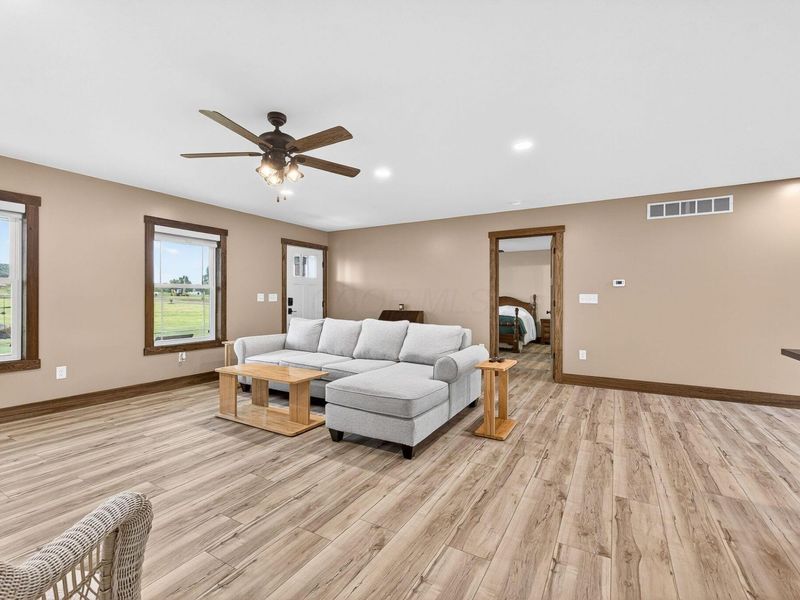 25461 Shoemaker Road, Circleville, OH 43113 Photo 18
