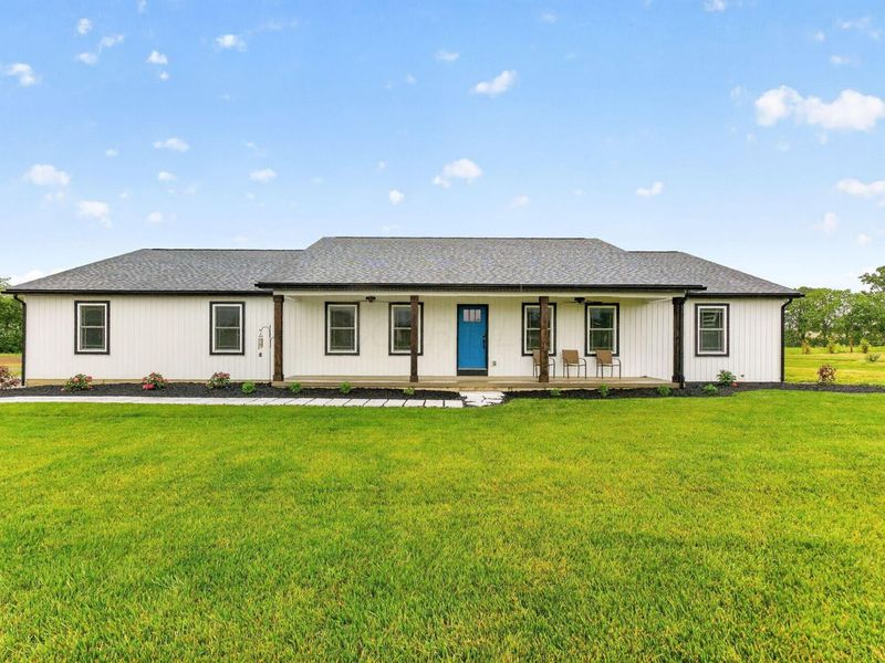 25461 Shoemaker Road, Circleville, OH 43113 Photo 2
