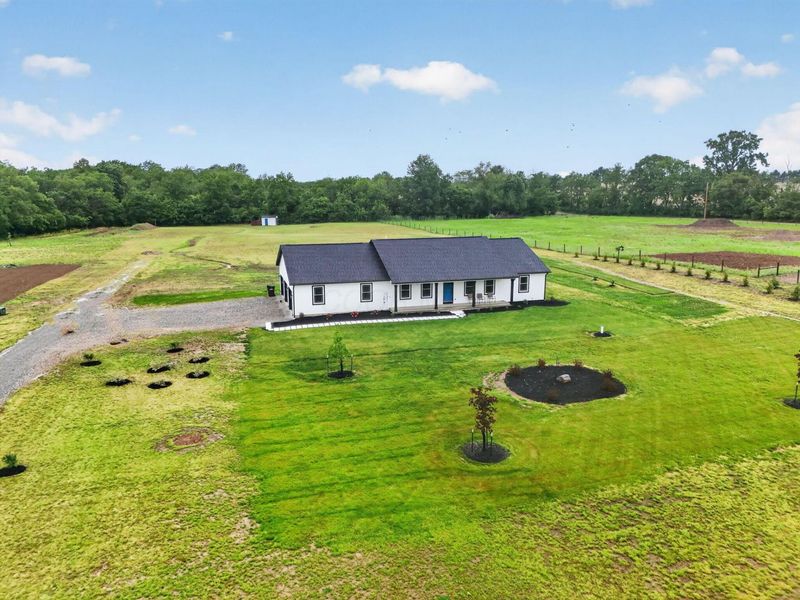 25461 Shoemaker Road, Circleville, OH 43113 Photo 3