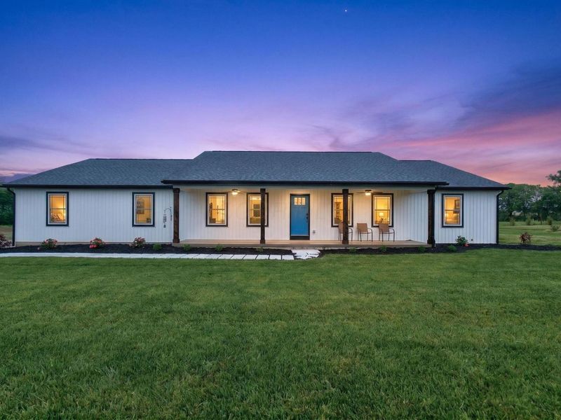 25461 Shoemaker Road, Circleville, OH 43113 Photo 6