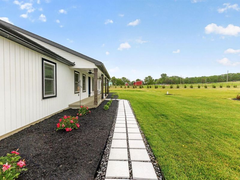 25461 Shoemaker Road, Circleville, OH 43113 Photo 9